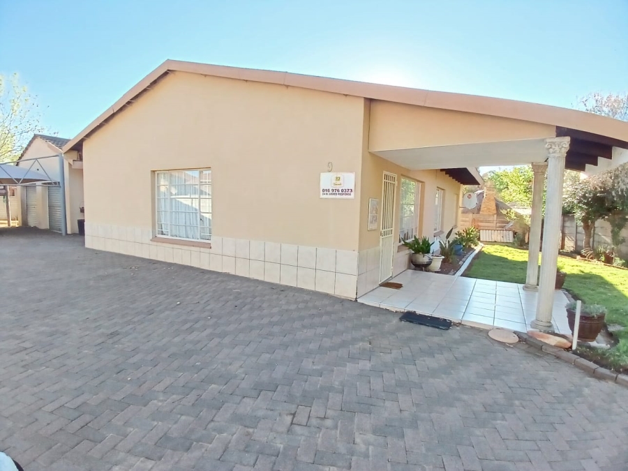 3 Bedroom Property for Sale in Sasolburg Ext 10 Free State